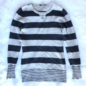 Autumn Cashmere Crewneck Sweater Small w/flaws